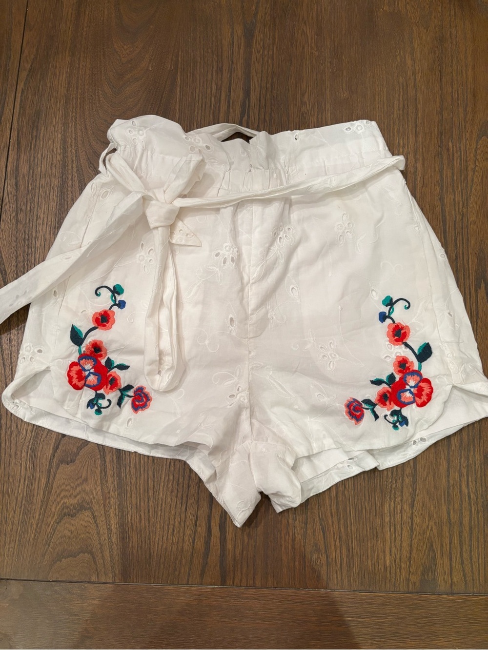 Express White High-Waist Embroidered Tie-Belt Shorts